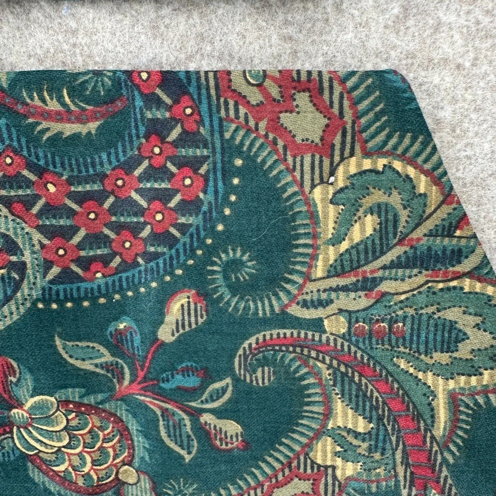 VTG Table Runner Set Home OS Teal Paisley Tassel Tapestry 2pc